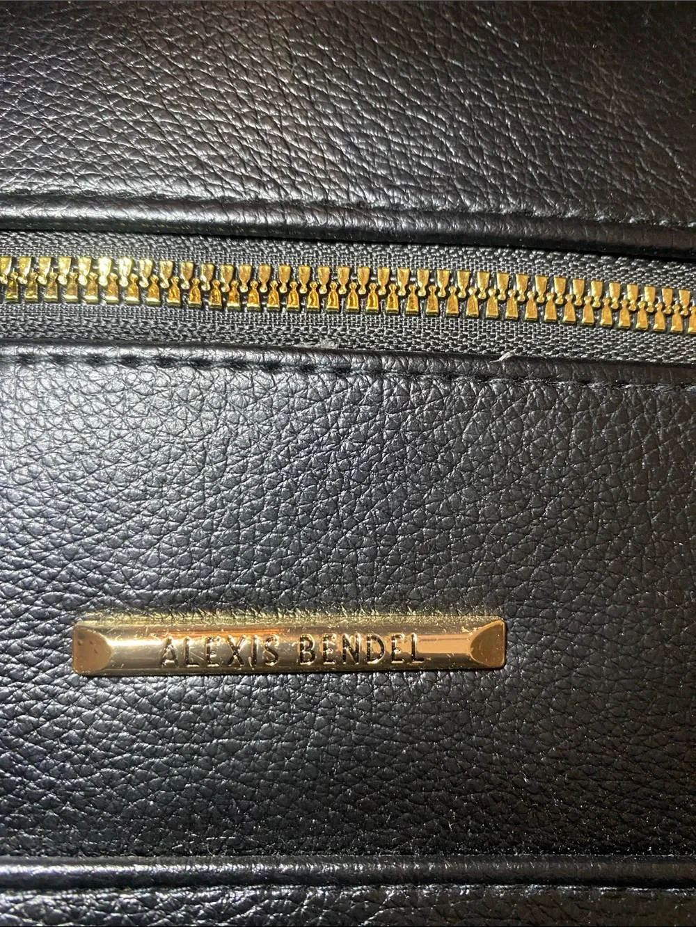 Alexis Bendel sleek black
